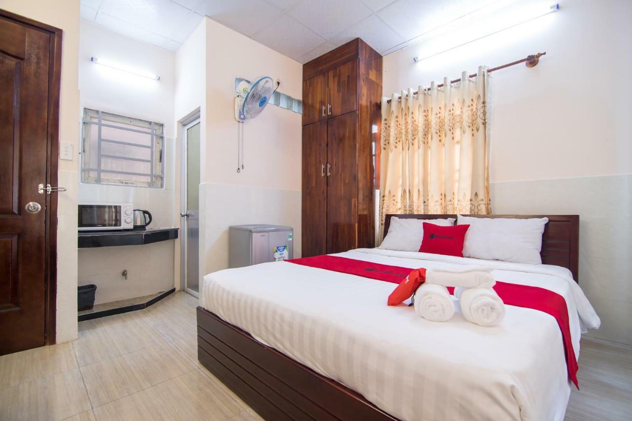 Reddoorz Near Khu Che Xuat Tan Thuan 2 Hotel TP. Hồ Chí Minh Ngoại thất bức ảnh