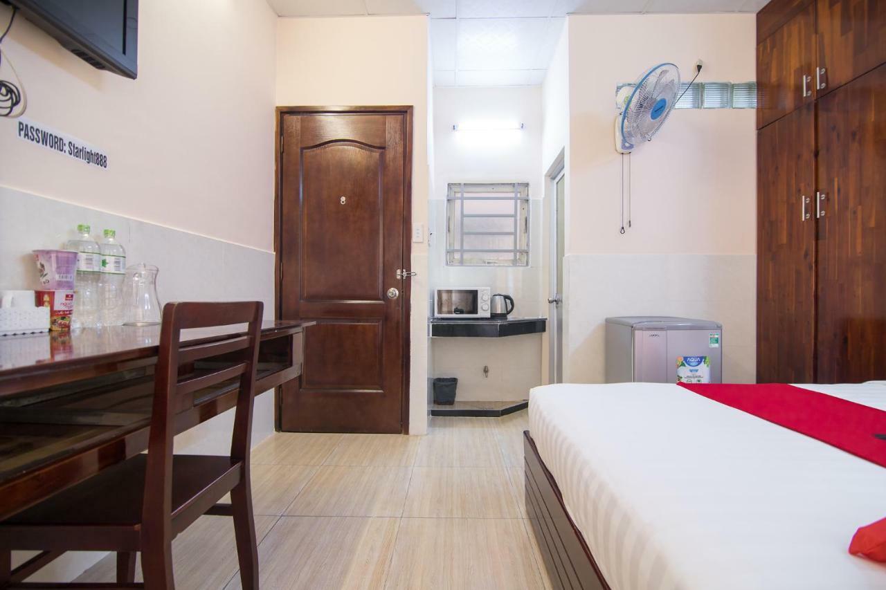 Reddoorz Near Khu Che Xuat Tan Thuan 2 Hotel TP. Hồ Chí Minh Ngoại thất bức ảnh
