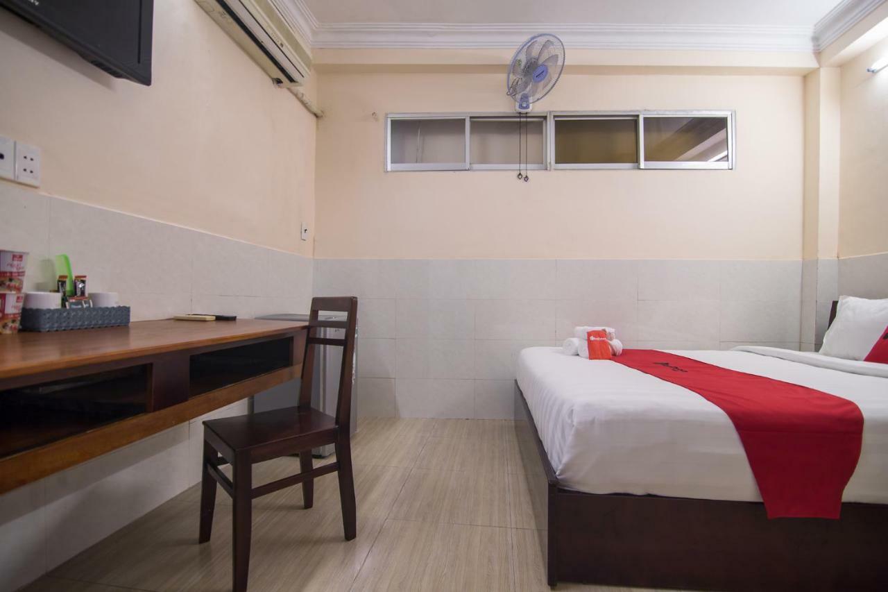 Reddoorz Near Khu Che Xuat Tan Thuan 2 Hotel TP. Hồ Chí Minh Ngoại thất bức ảnh