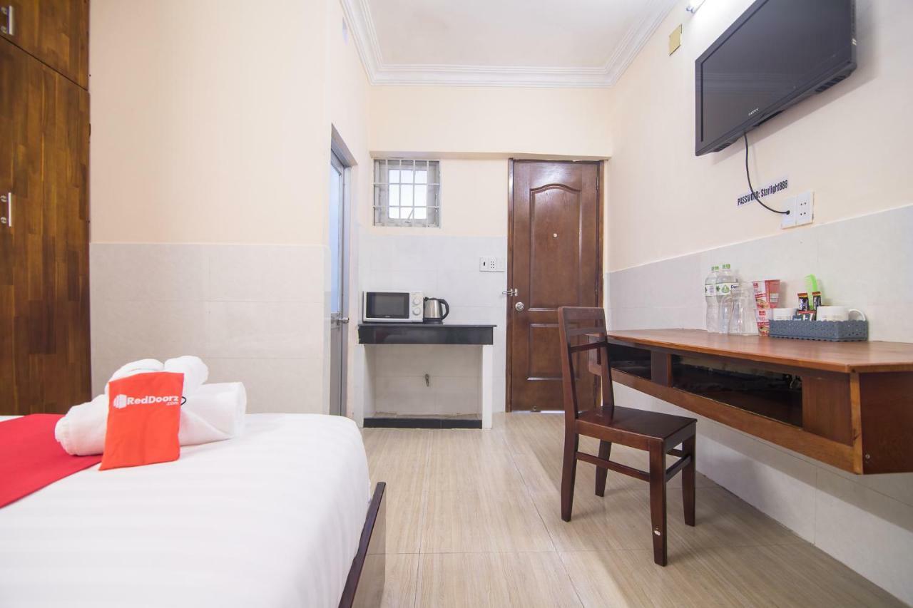 Reddoorz Near Khu Che Xuat Tan Thuan 2 Hotel TP. Hồ Chí Minh Ngoại thất bức ảnh