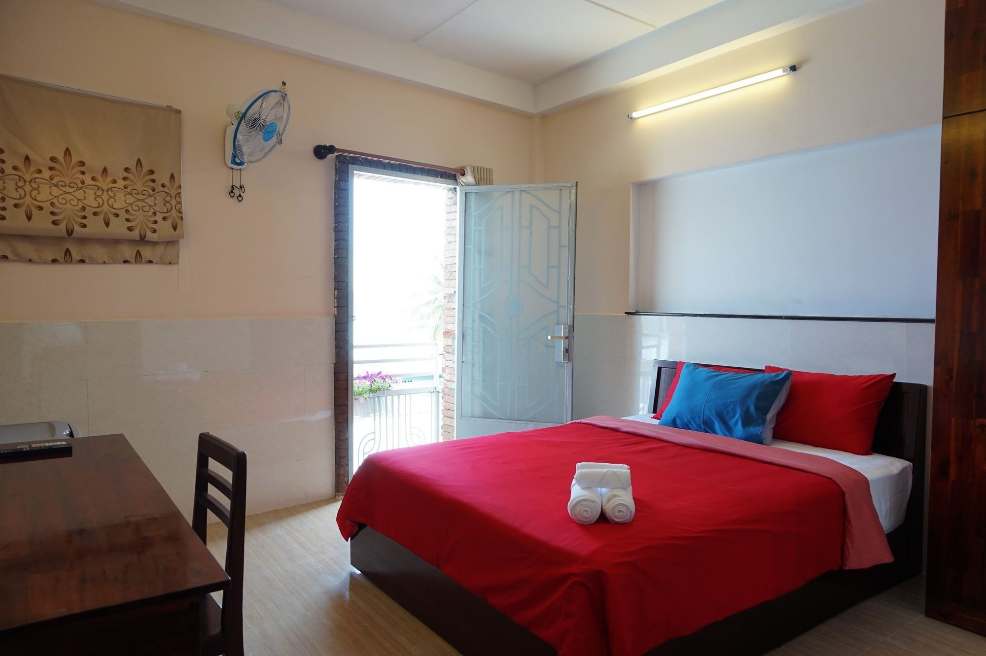 Reddoorz Near Khu Che Xuat Tan Thuan 2 Hotel TP. Hồ Chí Minh Ngoại thất bức ảnh