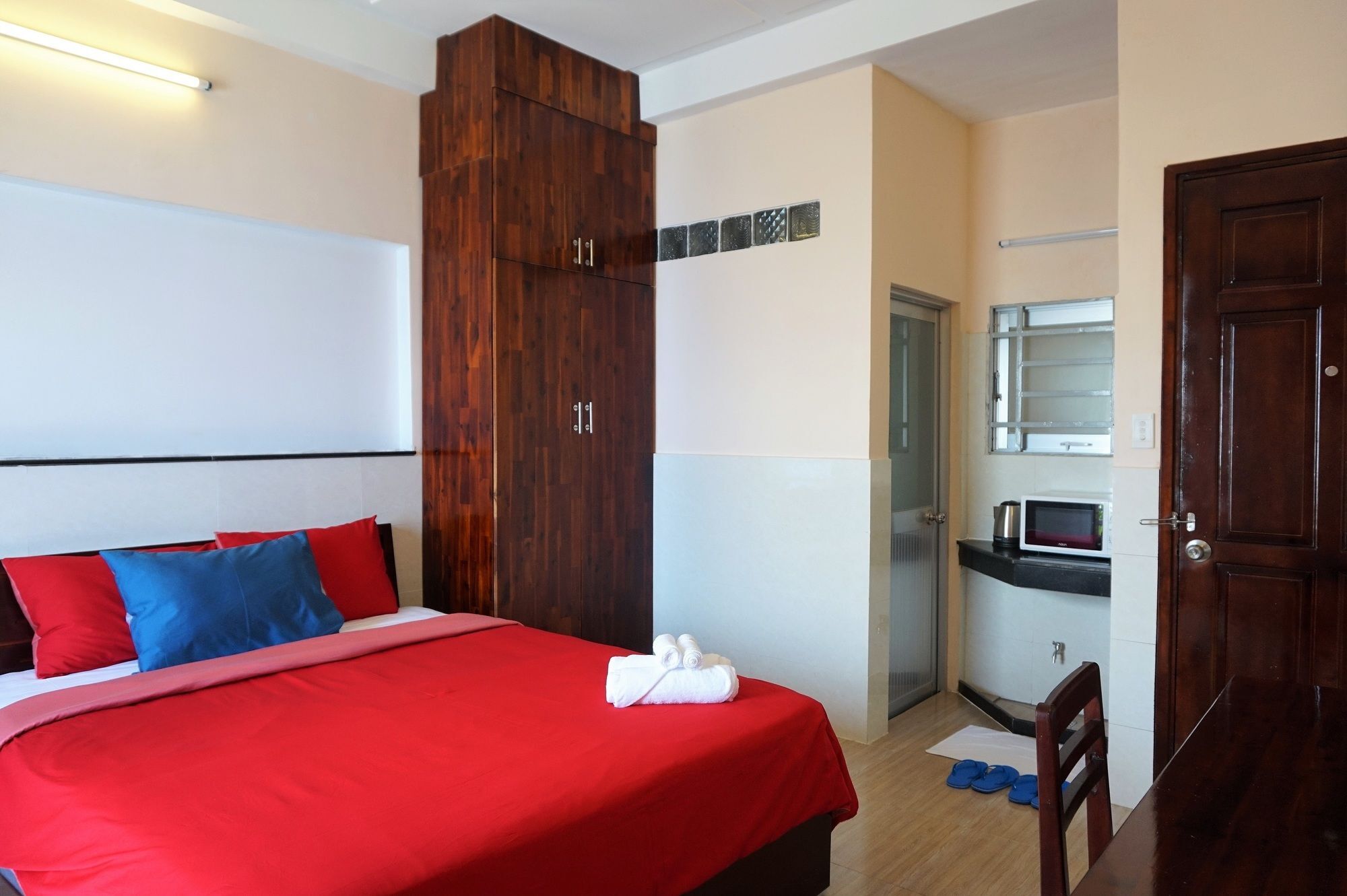 Reddoorz Near Khu Che Xuat Tan Thuan 2 Hotel TP. Hồ Chí Minh Ngoại thất bức ảnh