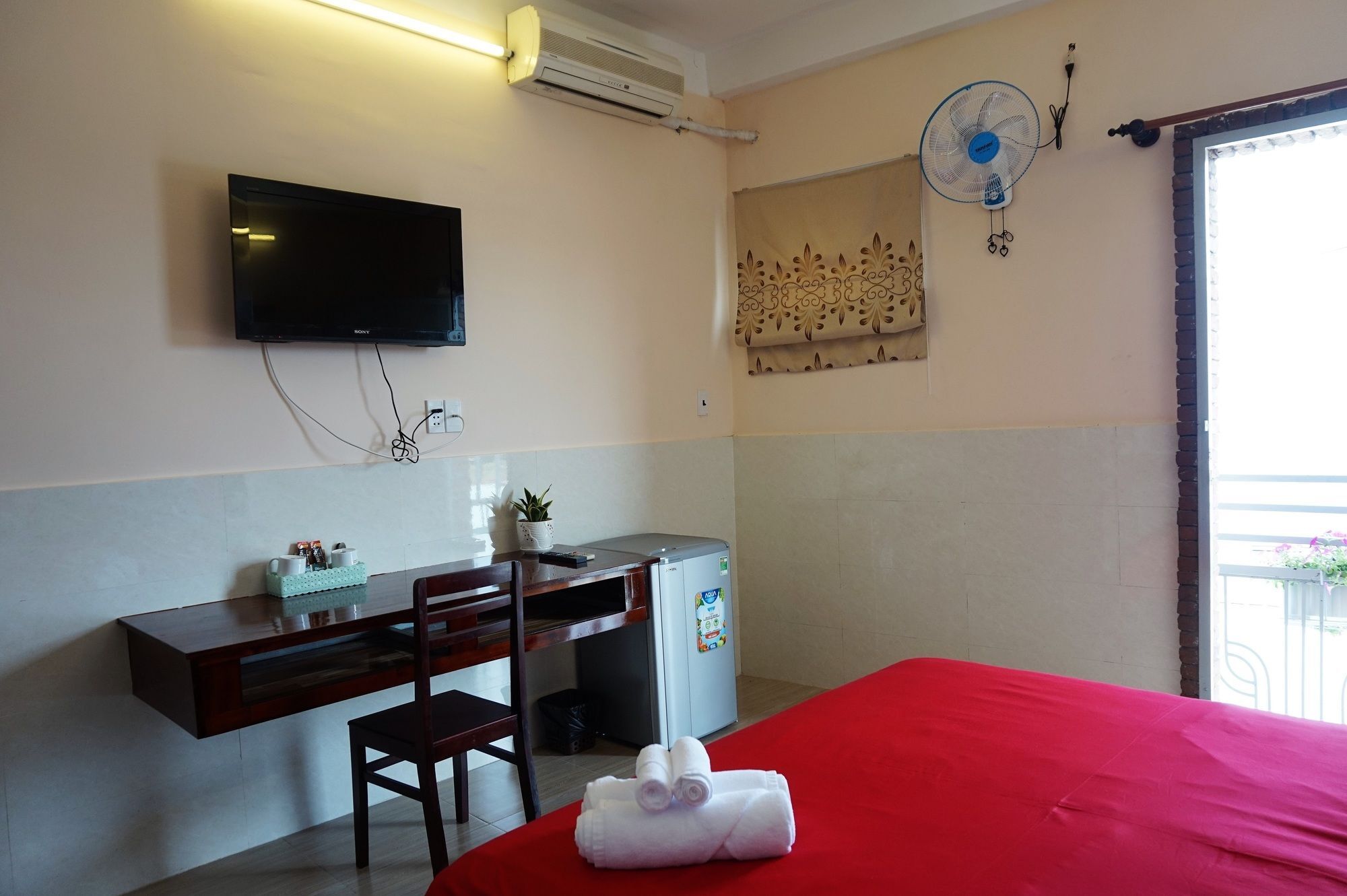 Reddoorz Near Khu Che Xuat Tan Thuan 2 Hotel TP. Hồ Chí Minh Ngoại thất bức ảnh