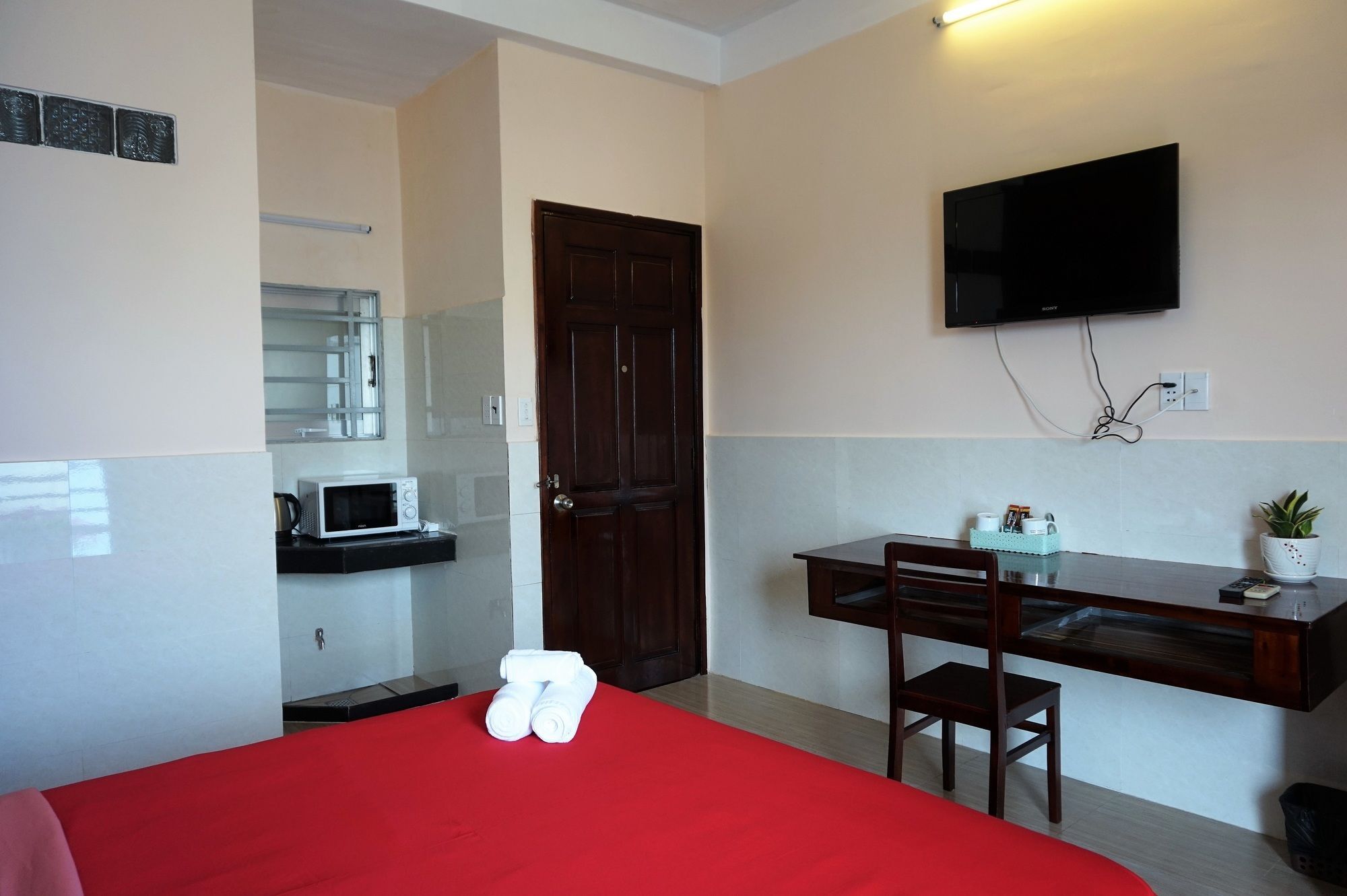 Reddoorz Near Khu Che Xuat Tan Thuan 2 Hotel TP. Hồ Chí Minh Ngoại thất bức ảnh