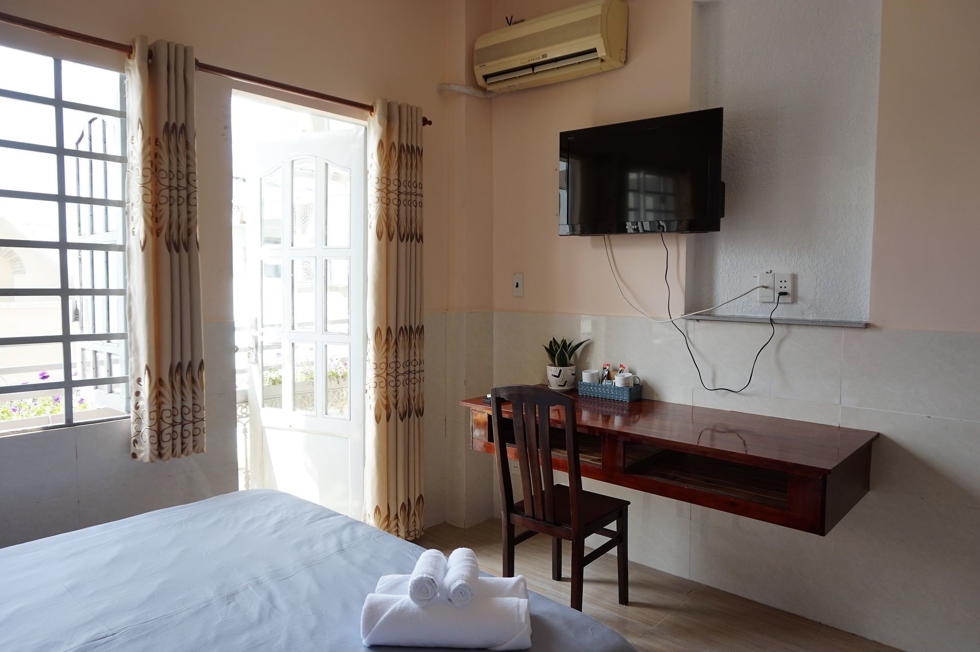 Reddoorz Near Khu Che Xuat Tan Thuan 2 Hotel TP. Hồ Chí Minh Ngoại thất bức ảnh